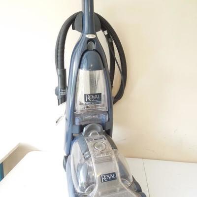 Royal Model 7910 Carpet Extractor