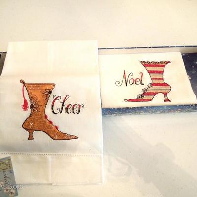 Lot of 4 Holiday Serving Items