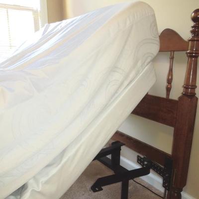 Maple Twin Bed with Serta Adjustable Foam Mattress