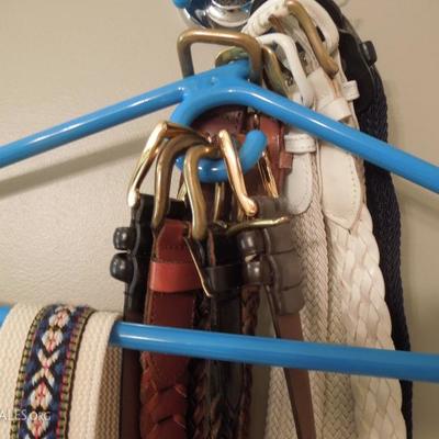 Lot of 12 Men's Belts Size 34