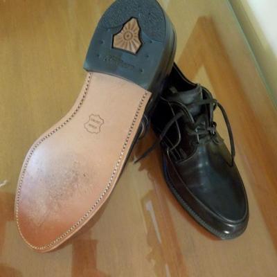 Lot of 5 Pairs Men's Leather Dress Shoes Size 8.5 EEE