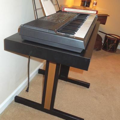 Kawai MK20 Electric Keyboard Instrument on Stand
