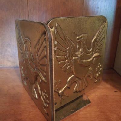 Collection of 24 Vintage Hardback Classics and Brass Bookends