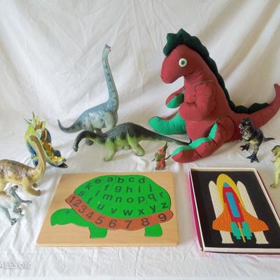 Early Childhood Teaching Lot of Dinosaurs and Puzzles