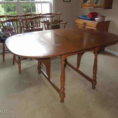 Vintage Ethan Allen Maple 56" Gate Leg Dining Table