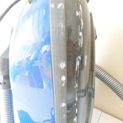 Miel Canister Vaccum