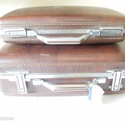 Mixed Lot of  Vintage Luggage