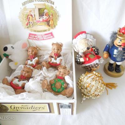 Mixed Lot of Christmas Decorations
