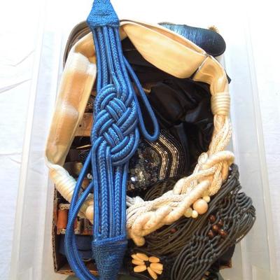 Lot of Ladies Fashion Belts