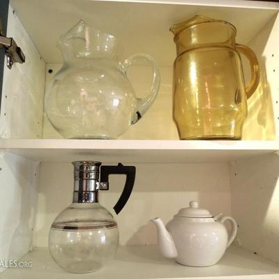 4 Beverage Containers