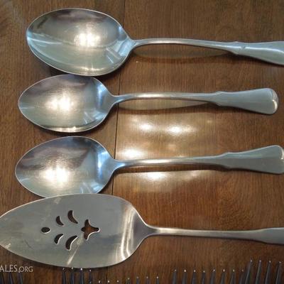 75 pcs Oneida Stainless Flatware "Community" Pattern