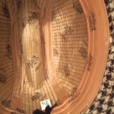 Lot of 7 Mens Hats and Box