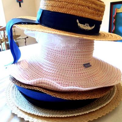 Lot of 7 Ladies Straw Hats Size Medium