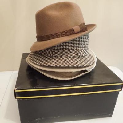 Lot of 7 Mens Hats and Box