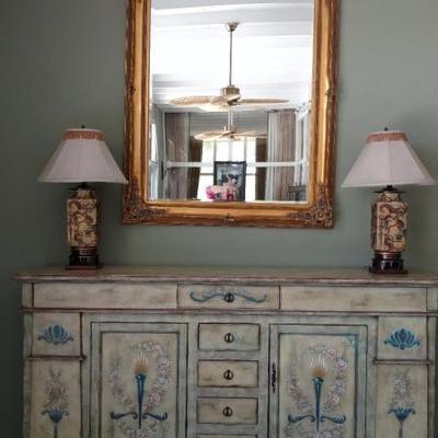 ●Ornate gold wall mirror