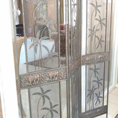 ●African Themed Trifold Metal Screen