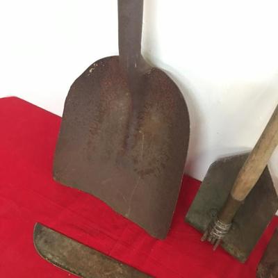 Lot Vintage Tool Folding Shovel Machete~~