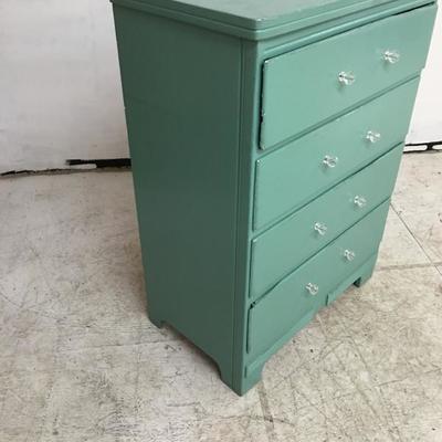 Painted 4-Drawer Chest of Drawers Glass Knobs