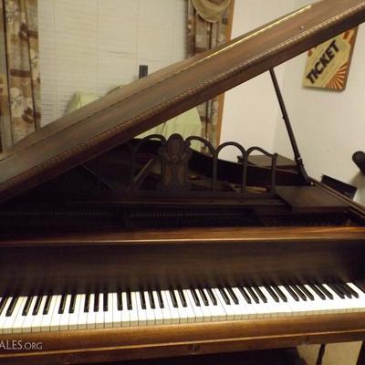 Piano New York Baby Grand Brewster 1800s 