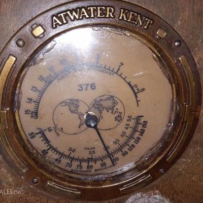 decoration 1930s Atwater Kent radio