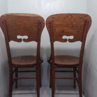 Antique chairs set qty 2 same lot 