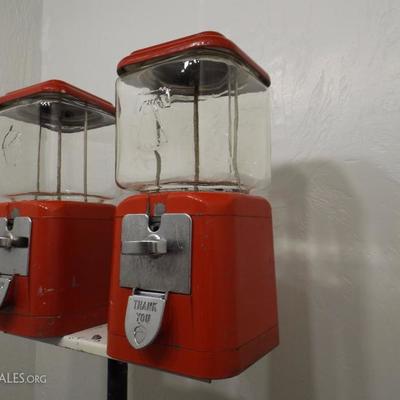 1940s coin op candy dispensers 