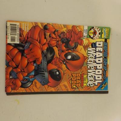 Dead Pool Comic lot #104