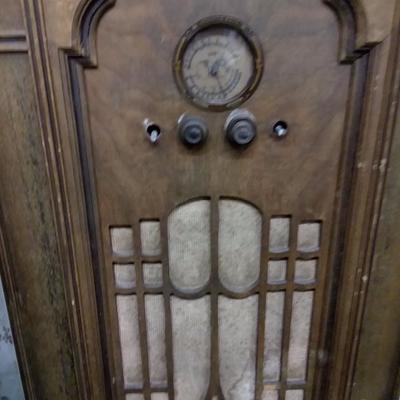 decoration 1930s Atwater Kent radio