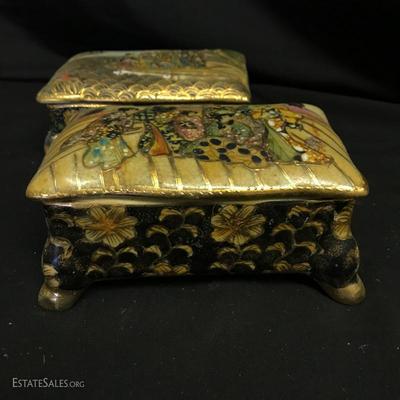 Lot 8- Decorative Plates and Boxes 