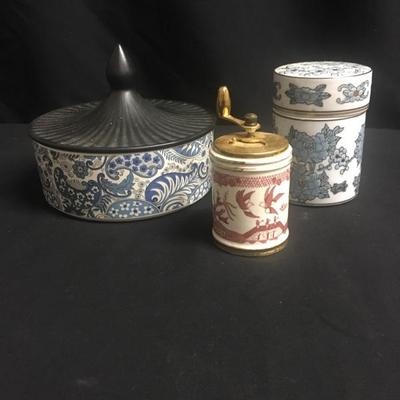Lot 85 - 3 Ceramic Pieces