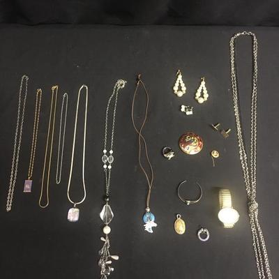 Lot 97 - Jewelry 