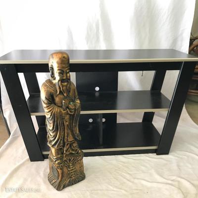 Lot 117 - Entertainment Shelf and Wood Statue