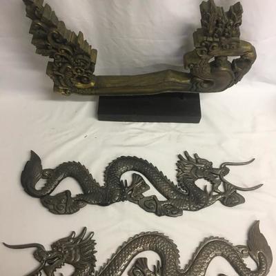 Lot 44 - Dragons and Bird