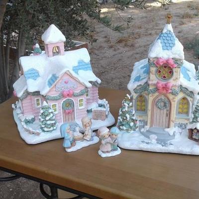 Precious Moments Christmas Village Merry Memories School