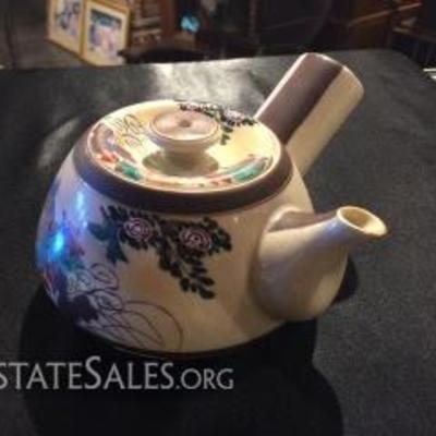 Teapot w/ Handle