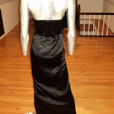 Vtg Vamp Soie strapless gown gathered side onyx Brooch detail