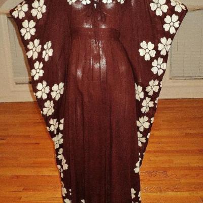 Vtg 1960's Batik Caftan/dress Rare exclusive design Singapore