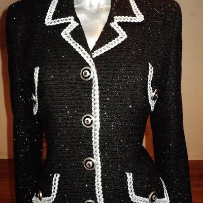 Vtg Vertigo Paris Boucle' Dress Lurex lame' suit silver trim V Buttons