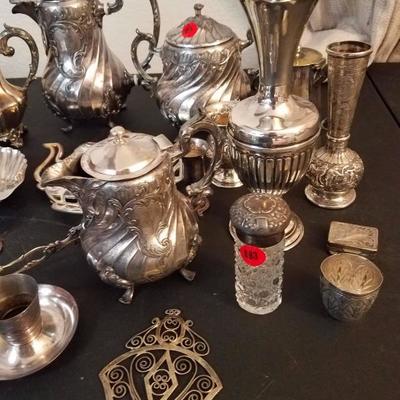 Lot-154 25 Pc Mixed Silver Plate Lot Various Pieces 