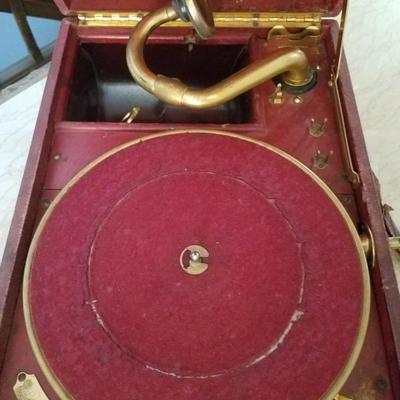 Lot-135 Antique Gramophone "His Master's Voice"