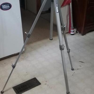 Velbon VG-3 Tripod
