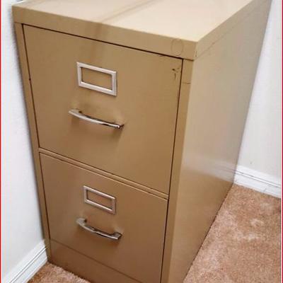 Metal 2 Drawer File cabinet