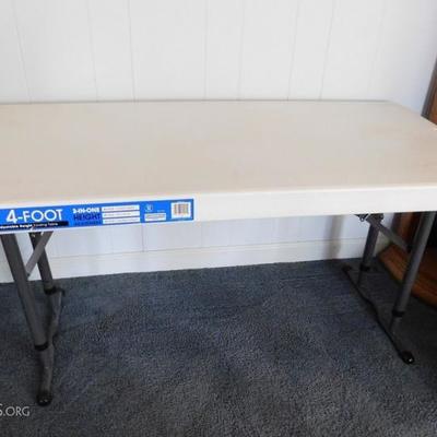 4 Foot Commercial Fold Table