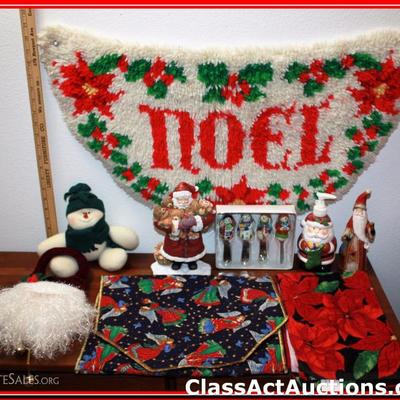 Christmas/Holiday Decor - Lot 328