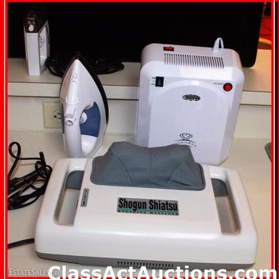 Iron, Travel iron, Nail Dryer, Massager - Lot 397