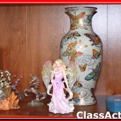 Variety of Home Decor - Lot 364