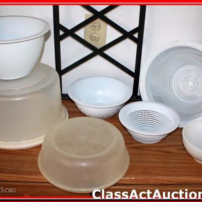 Plastic Cake Holder, Plastic Strainers, Microwave food Cover - Lot 286