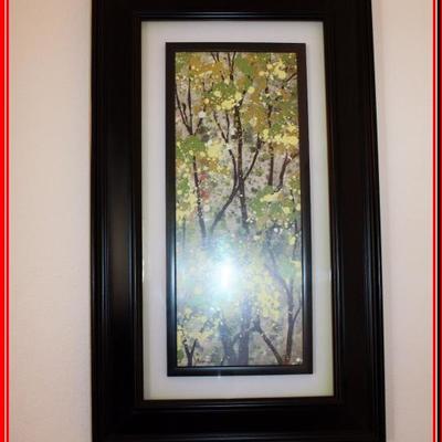 Large Wooden Frame with Pic Wall Art - Lot 58