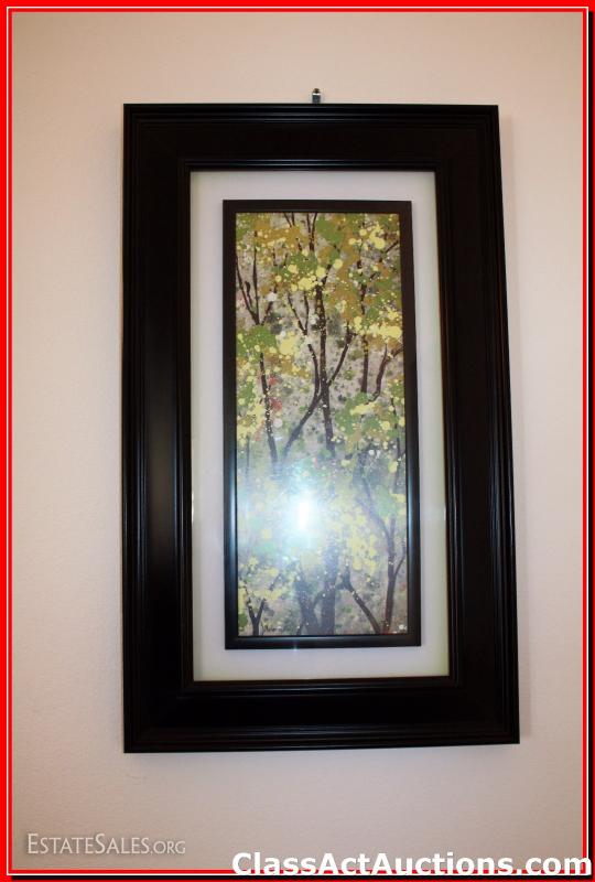 Large Wooden Frame with Pic Wall Art Lot 58