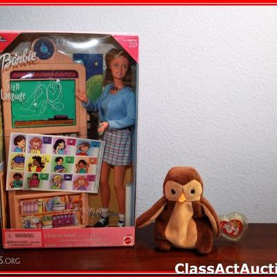 Barbie Sign Language and Bennie Baby - Lot 180